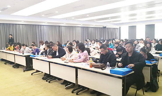 助力企業(yè)發(fā)展，預防社保風(fēng)險——諾亞人力資源《社保入稅風(fēng)險分析》公開(kāi)課圓滿(mǎn)舉辦