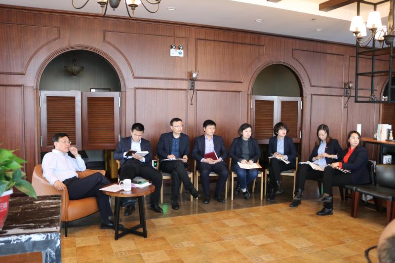 探經(jīng)營(yíng)之道，品書(shū)香華韻——“諾亞經(jīng)營(yíng)之問(wèn)”主題讀書(shū)活動(dòng)圓滿(mǎn)舉辦