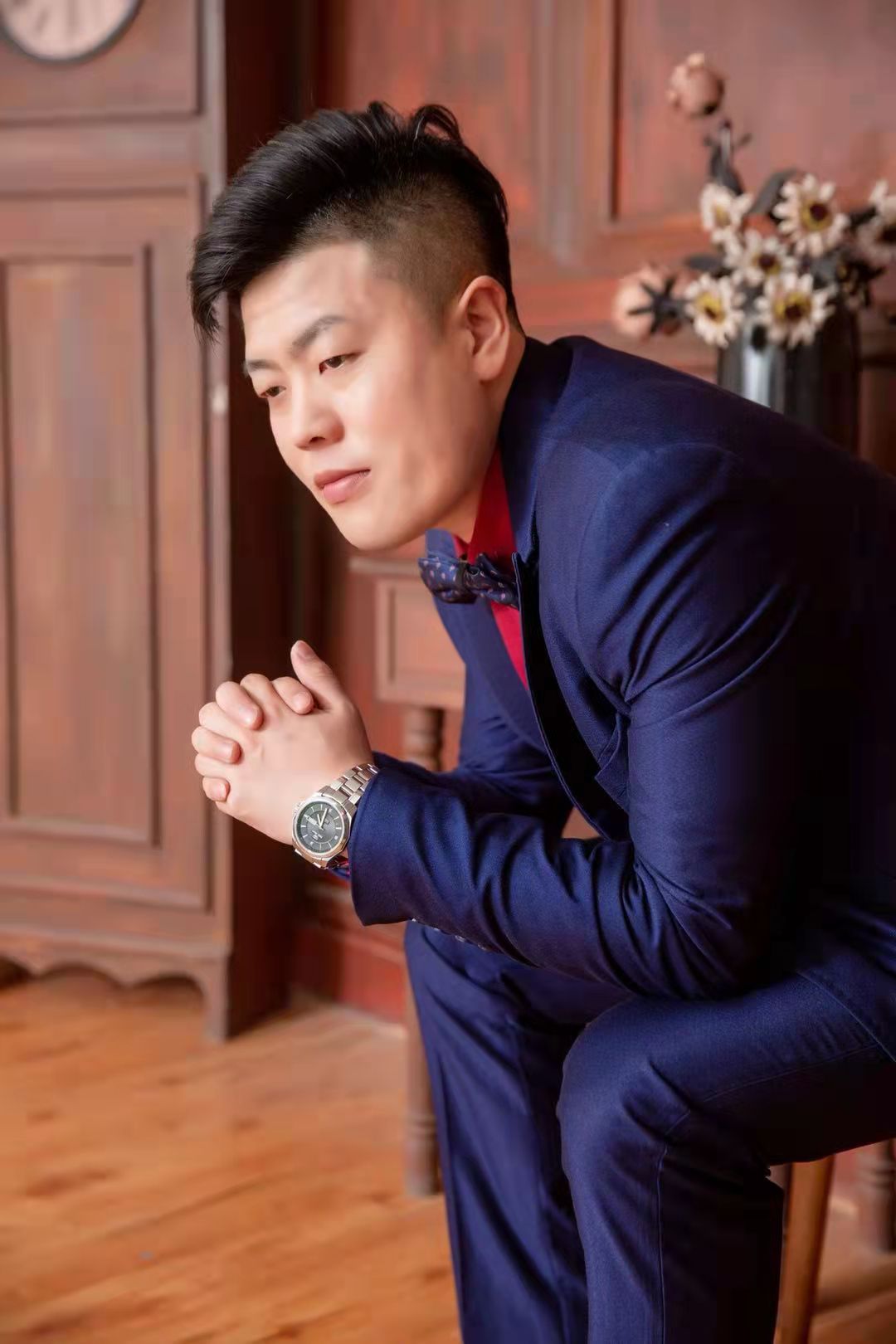 李會(huì )來(lái)形象照.jpg 李會(huì )來(lái)形象照.jpg